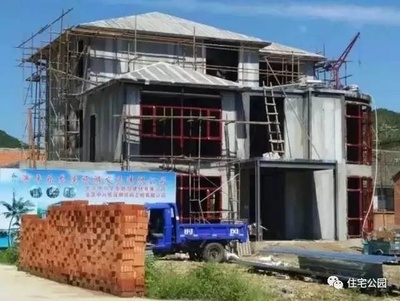 施工隊作品展丨當保溫墻板遇上鋼結構,裝配式作業(yè)就是這么強!